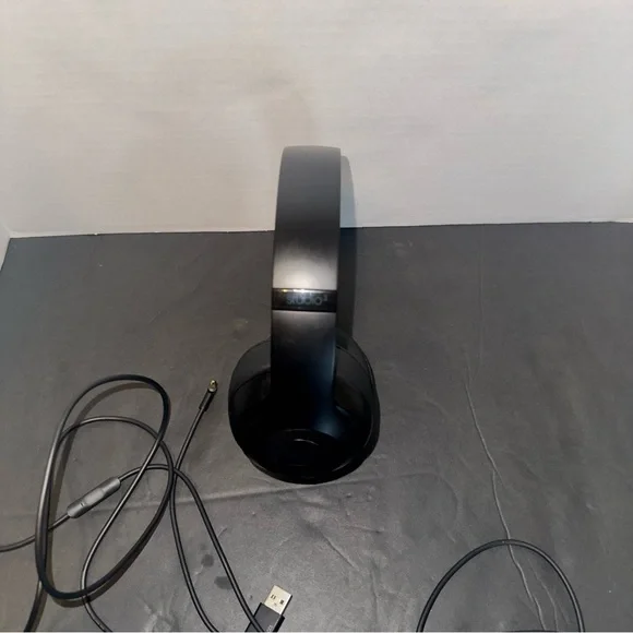 Beats Studio 3| noise canceling headphones black matte - Picture 6 of 7